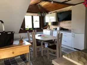 Sehr ruhige, gemütliche und sehr gut eingerichtete Ferienwohnung im Dachgeschoss - Image 5