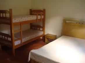 paz y tranquilidad con practicidad, casa a solo 100 metros de tiendas locales - Image 4