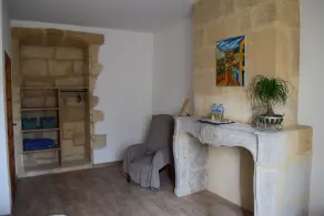Bed and breakfast in the heart of a village rich in heritage and hiking trails - Image 2