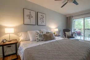 Lakeside Cove - Three Bedroom Cottage, Sleeps 10 - Image 5
