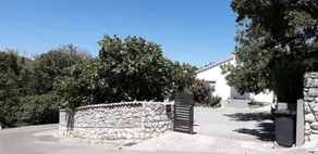 Holiday home with pool&terrace, gazebo,BBQ - Image 5