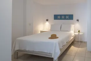 Waterfront Holiday apartment, in Kiveri, close to Nafplio, Mycenae, Peloponnese - Image 5