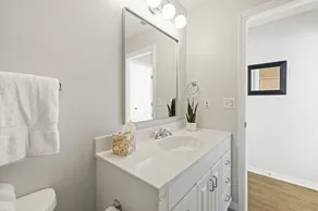 Daisy House - Image 4