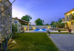 Villa Hisina near Porec for 6 people with private swimming pool - Image 5
