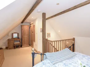 1 bedroom accommodation in East Meon - Image 4