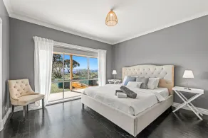130 Hektar Farm bleiben eine Stunde von Melbourne CBD - Image 3