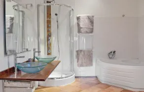 Dejligt hjem i Sainte Alvère med sauna - Image 4