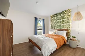 Lovely 4 BR I Private Pool I BBQ I Patio I Garage Parking, Updated amenities. - Image 4