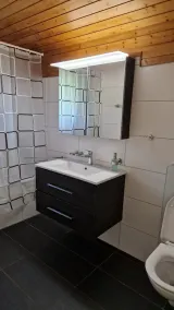 Chalet Xanadu 2-Storey Apartment with Amazing Alps & Lake View - Image 4