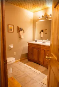 Incorrect rates on VRBO , 399 thru May 23, 449 Summer rates. Plus fees & taxes. - Image 3