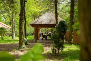 Enjoy the silence and comfort of Under Oak site. Breakfast available on request  - Image 4