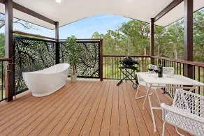 Romance with a View - Image 5