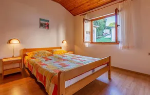 Two-Bedroom Holiday Home In Banjole - Image 2