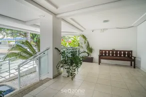 Sophisticated Apartments Just Minutes From Lagoa da Conceicao and Praia Mole Elts - Image 2