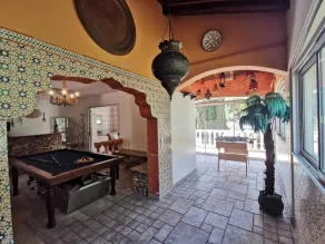 Superb 16-bed villa 5 minutes from the sea - Image 5