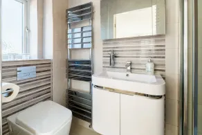 4 Bed detached drayton mnr/nec,snowdome,bhx,Tamwor - Image 2
