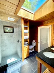 Private Bayfront Home 2 mins from Popham Beach with Hot Tub - Image 2