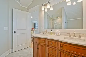 Cinnamon Sands home - Image 3