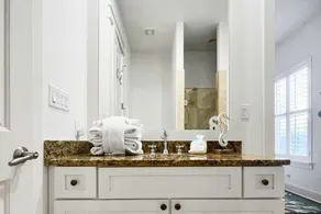 Gulf Coast Getaway home - Image 3