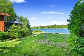 Gather-on-Trent, Your Private Waterfront Luxury Resort in Trent Hills - Image 5