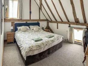 6 bedroom accommodation in Plaistow, near Petworth - Image 2
