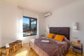 Villa Alhambra by Villa Plus - Image 4