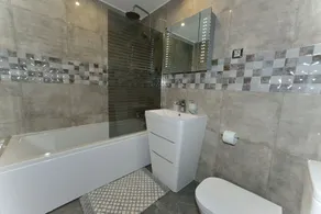 Exclusive Luxury Apartment with Balcony & Ocean Views - 10th Floor (Top Floor) - Image 2