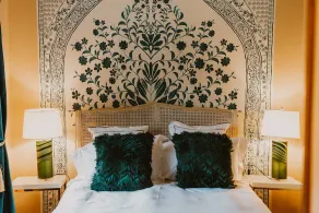 4 Season's Splendour : Artist Nest in Walled Garden on 2000 acre Seaside Estate - Image 4