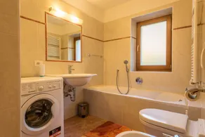 Appartement \"Sella Seis\" près de Seiser Alm avec vue sur montagne et jardin - Image 2