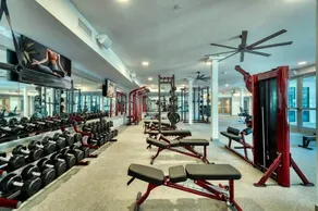 Cozysuites PHX RORO Gym, Pool, Pets, Parking! #7 - Image 2