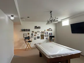 Gracious Country Home with Private Pool - Image 3