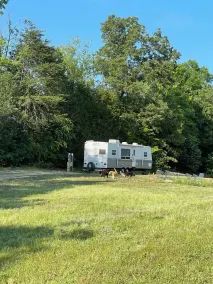 Secluded RV Camper Spot - Image 5