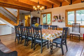 6 Bedroom Ultimate Family Retreat - Image 2
