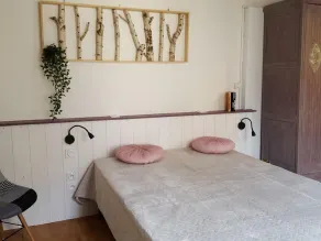 Charming 18th Century Home with Modern Comforts, Baby Amenities, and Culinary Workshops - Image 5