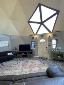Unique Desert Dome - Stargazing, Mountain Views & Farm Vibe! - Image 2