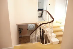 *recently updated* town House - Spacious B listed Georgian Townhouse - Image 2