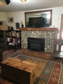 Mountain Cottage near Russian River, hiking & downtown, family and pet friendly - Image 2