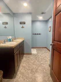 The Boatyard Loft and Suites Unit B - Image 3
