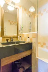 Appartement 702 - Vue Montagne - Image 3
