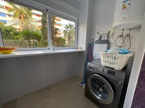 Spacious ground floor apartment - Image 2