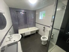 EUROPA COURT -- MAWGAN PORTH BUNGALOW --BEACH LOCATION,  Swimming pool/  Tennis - Image 5