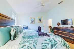 Beautiful and Private 3 Bedroom near Disney on a gated community - Image 5