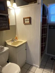 Two bedroom lakeside cabin-just 30' from beautiful Lake Wissota! - Image 3