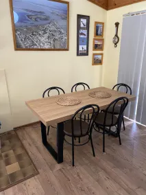 Lalapanzi - Kick back and relax (Pet Friendly)\nSleeps 6 - 3 bedrooms - 1 bath - Image 4