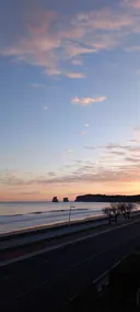 Seaside bright apartment - Unforgettable exclusive view - Image 4
