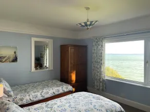 Rocklea Seaside Cottage - Image 3