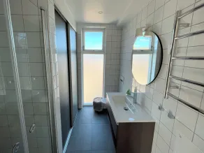 Bohuslän Sea Lodge - House for 6 with Panoramic Ocean Views, Sauna and Boathouse - Image 3