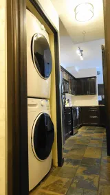 Condo Mountain View dans le complexe le plus confortable de Canmore - Image 2