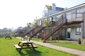Treloen Apartment 3 - Clifftop Apartments in Mevagissey with 'Wow' seaviews - Image 4