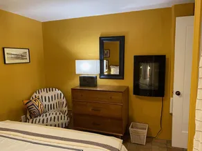 Gorgeous Garden Apartment - Private Near All - Image 4